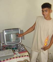 Leonel 5b5fb83248e06.jpg