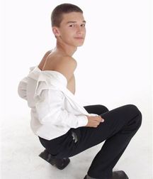 Niklas 5b5fbe5b8f6b5.jpg