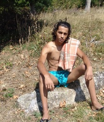 hot outdoor jerk 5b5fc31819d5b.jpg