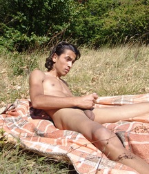 hot outdoor jerk 5b5fc34d078e4.jpg
