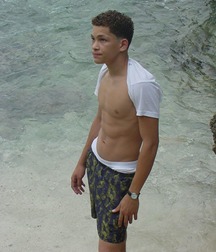 Eddie 5b62612bd7184.jpg