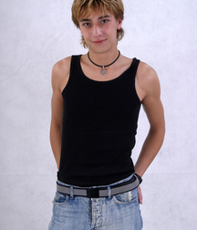 Andrew 5b6e4a085ac1b.jpg