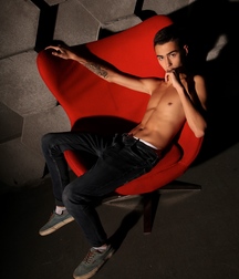 Bryan 5b6e53bbb191c.jpg
