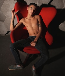 Bryan 5b6e53c24c876.jpg