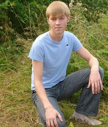Artem 5b722cd43915a.jpg