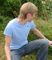 Artem 5b722cd565eb6.jpg