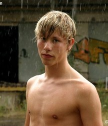 Cute Blonde 5b74dae911b39.jpg