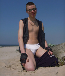 Karl 5b7a90587bd05.jpg