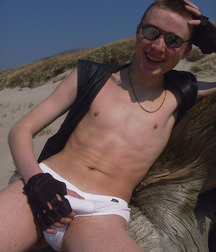 Karl 5b7a906351750.jpg