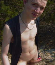 Karl 5b7a9090da407.jpg