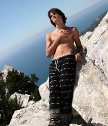 Rene 5b7b70a1b05d0.jpg