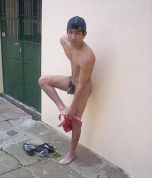 hottest boys 5b7e0e8a6b356.jpg