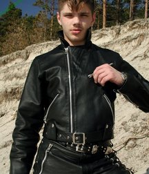 Cody 5b7e12ace0162.jpg