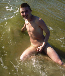 Karl 5b80cf649526d.jpg
