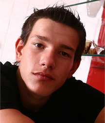 Guillaume 5b85f5410a02e.jpg