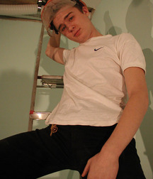 Karl 5b85fa0045440.jpg