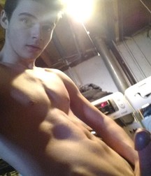 Gman's twinks 5bb41dd4e6725.jpg