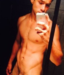 Gman's twinks 5bb41e03c6044.jpg