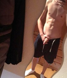 Gman's twinks 5bb41e5c4b731.jpg
