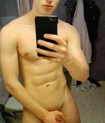 Gman's twinks 5bb41e7b01f46.jpg