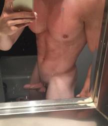 Gman's twinks 5bb41e7e21528.jpg
