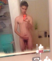 Gman's twinks 5bb41e95c1213.jpg