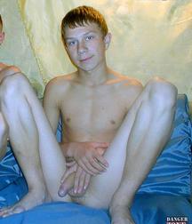 Sasha and Anton 5bc690cd36fa8.jpg