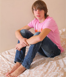 Christy 5c467d3cd9d83.jpg