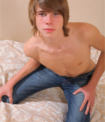 Christy 5c467d5cd1a92.jpg