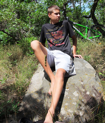 Oliver 5c6e7d012e946.jpg