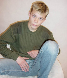 Denis 5c7e526c5cd7f.jpg