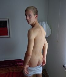 Christian  5c8246211426a.jpg