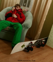 Aaron-Snowboard 5c94b0efd68fa.jpg