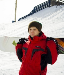 Aaron-Snowboard 5c95a7294011e.jpg