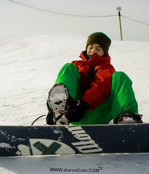 Aaron-Snowboard 5c95a73f23a10.jpg