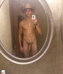 Country boy Mike 5cb67f1e2a3fa.jpg