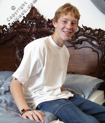 Prince 5cb68736536ed.jpg