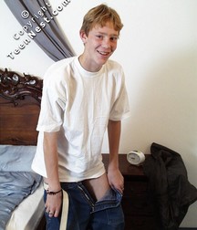 Prince 5cb6873907e99.jpg