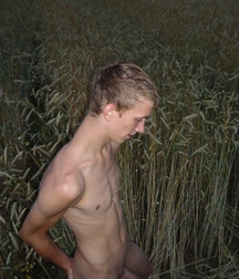 photo boy 5cca51647c613.jpg