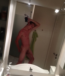 photo boy 5cca51fd5257b.jpg