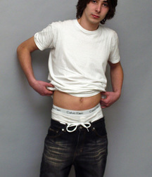 Classic cutie 5d18e5a30926a.jpg