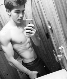 Austin 5d21fbc31bd56.jpg
