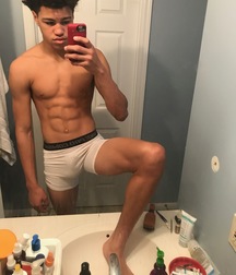 cute athlete 5d2a82914f093.jpg