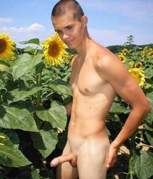 Boys Pose 12 56e83d7f7f1bd.jpg