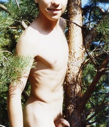 Teen Lads 22 570d6b31318be.jpg