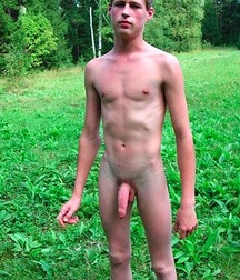Boys Pose 109 571d2a5c966a8.jpg