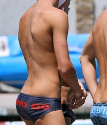 Randomly Hot Guys 580732969404f.jpg