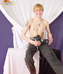 Adam 57d84bef29ea6.jpg