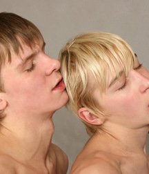 Tom and Lukas 5a9071ff23a9a.jpg