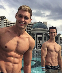Boys in Versace underwear. 5ae78e8943d09.jpg